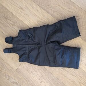 Kids size 18 months snow pants black